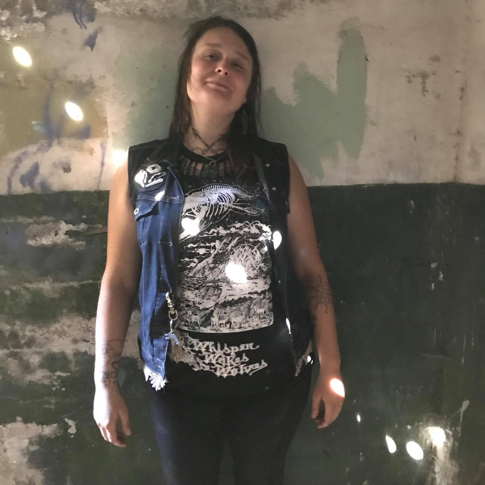 Meet your Posher, Lara